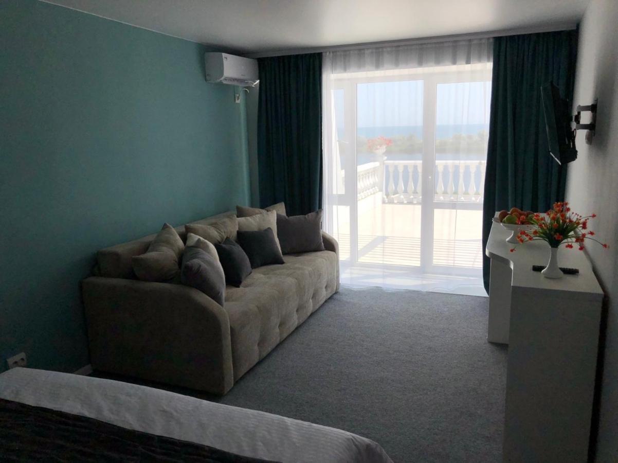 Panorama Briz Hotel Karolino-Buhaz Buitenkant foto
